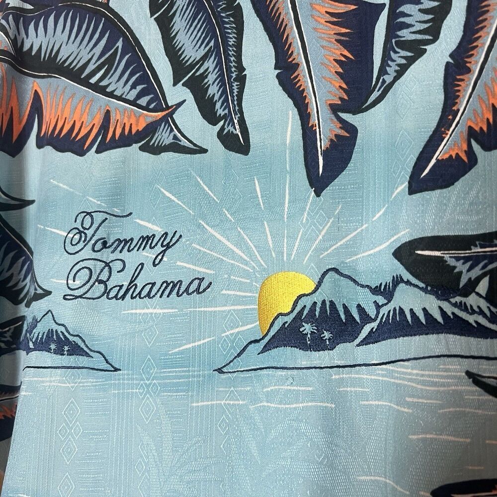 Tommy Bahama Silk Short Sleeve Button Up Shirt Mens XL Beach Scene Navy Tropical - Picture 10 of 11